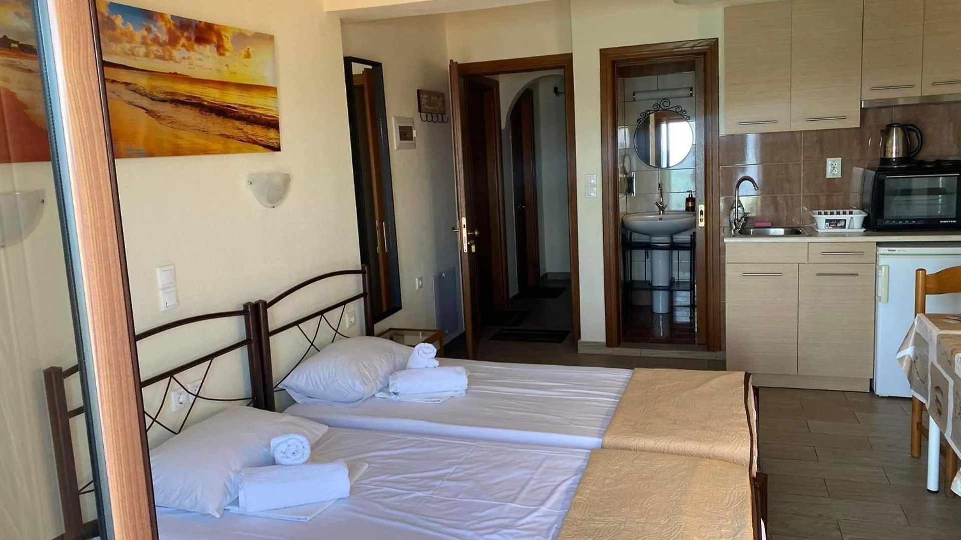 Apartment Diolkos Apartement Nea Roda