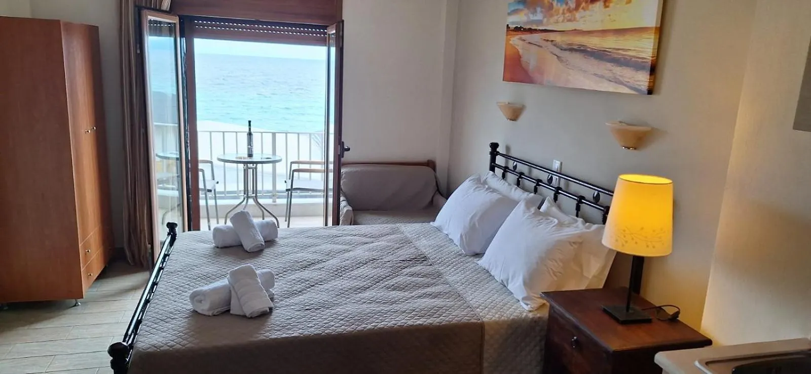 Apartment Diolkos Apartement Nea Roda